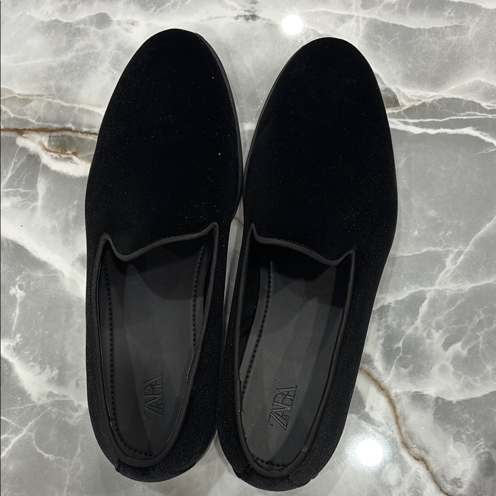 Zara Black Loafers Minimalist Slip-On Shoes